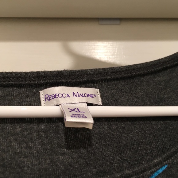 Top - Picture 2 of 2